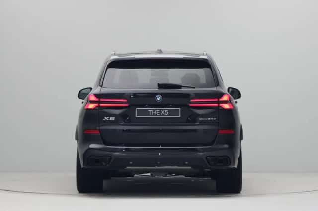 BMW X5 (2026) thumbnail 10