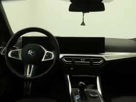 BMW i4 (2022) thumbnail 12