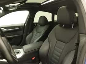 BMW i4 (2022) thumbnail 4