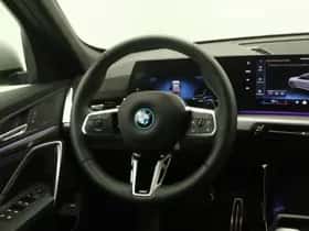 BMW X1 (2026) thumbnail 2