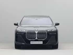 BMW 7-Serie (2024) thumbnail 2