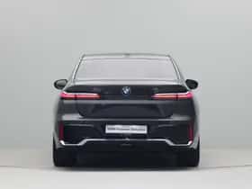 BMW 7-Serie (2024) thumbnail 6