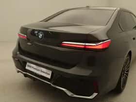 BMW 7-Serie (2024) thumbnail 9