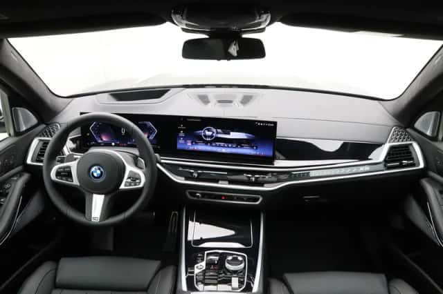 BMW X5 (2026) thumbnail 13