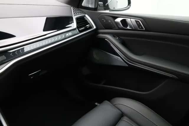 BMW X5 (2026) thumbnail 21