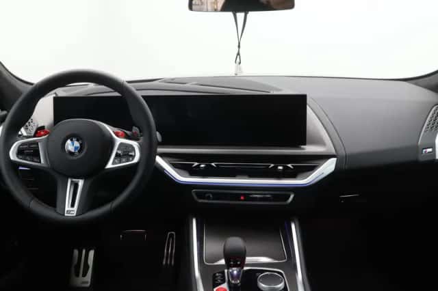 BMW XM (2026) thumbnail 16
