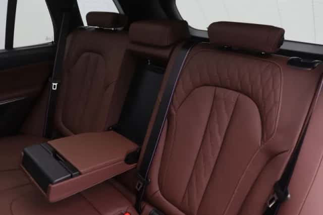 BMW X5 (2026) thumbnail 16