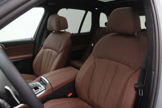 BMW X5 (2026) thumbnail 4