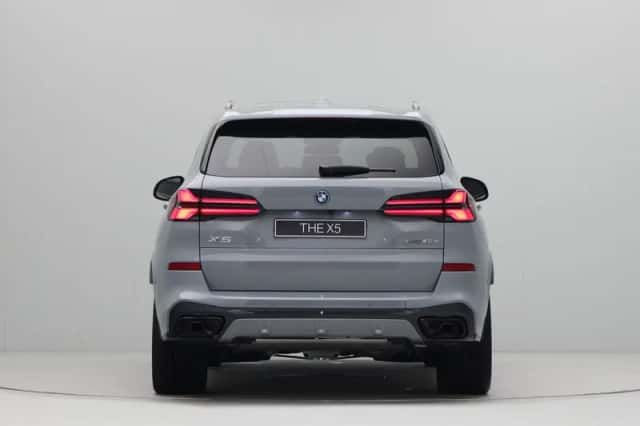 BMW X5 (2026) thumbnail 9
