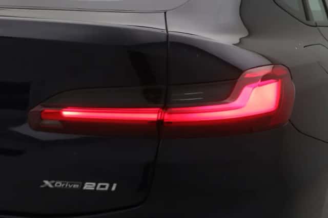 BMW X4 (2021) thumbnail 21