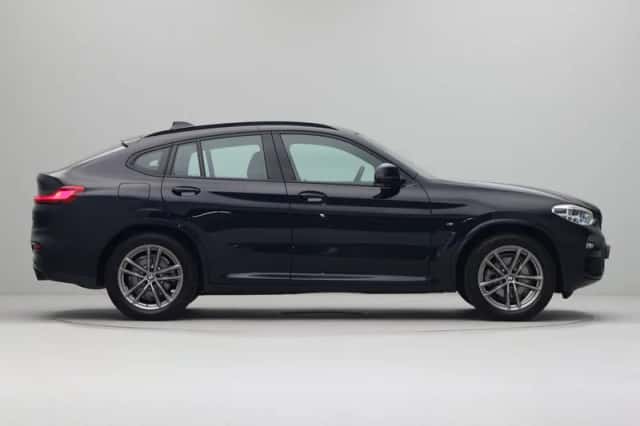 BMW X4 (2021) thumbnail 8