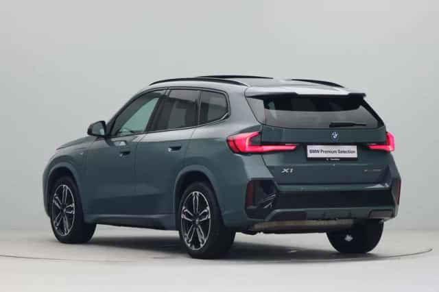 BMW X1 (2024) thumbnail 11
