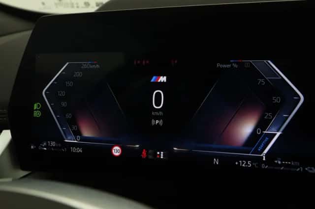 BMW X1 (2024) thumbnail 3