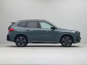 BMW X1 (2024) thumbnail 8