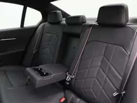 BMW i5 (2026) thumbnail 14