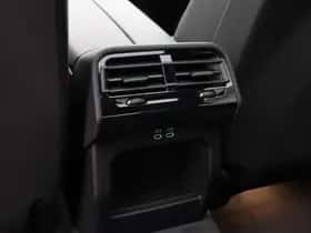 BMW i5 (2026) thumbnail 16