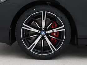 BMW i5 (2026) thumbnail 17