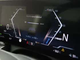 BMW i5 (2026) thumbnail 3