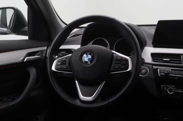 BMW X1 (2022) thumbnail 2