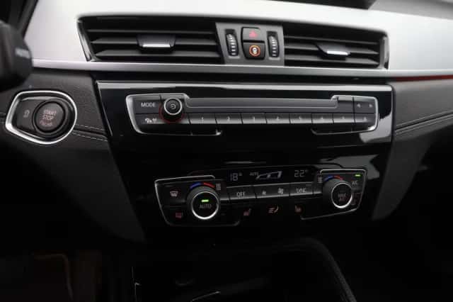 BMW X1 (2022) thumbnail 17