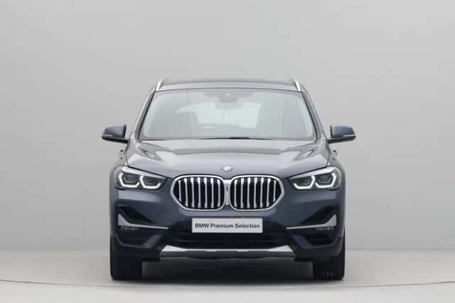BMW X1 (2022) thumbnail 6