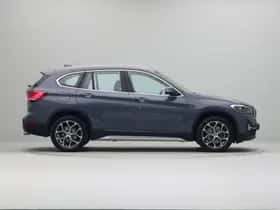 BMW X1 (2022) thumbnail 8