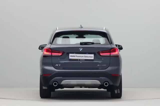 BMW X1 (2022) thumbnail 10