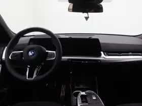 BMW iX2 (2026) thumbnail 12