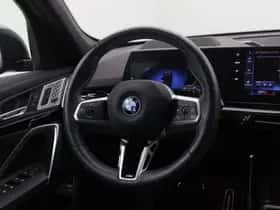 BMW X1 (2024) thumbnail 2