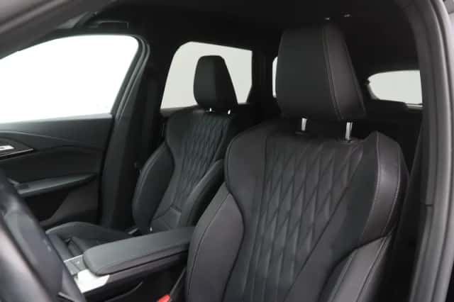 BMW X1 (2024) thumbnail 4