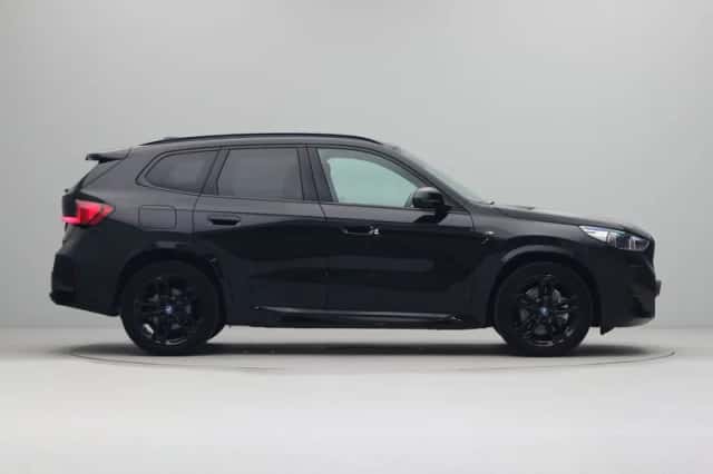 BMW X1 (2024) thumbnail 7