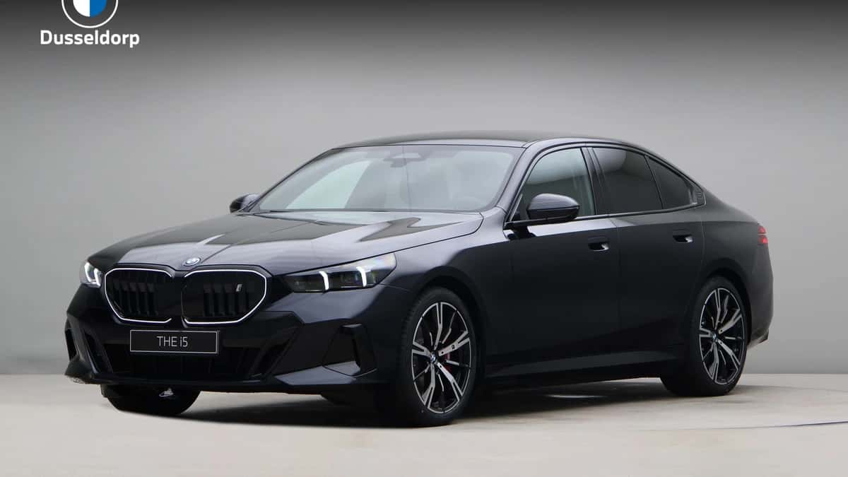 BMW i5 (2026) — foto 1
