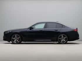 BMW i5 (2026) thumbnail 11