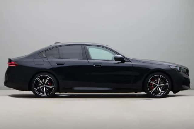 BMW i5 (2026) thumbnail 7