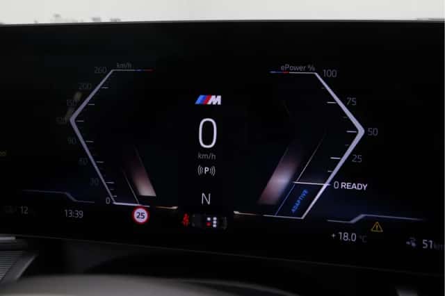 BMW i5 (2026) thumbnail 22