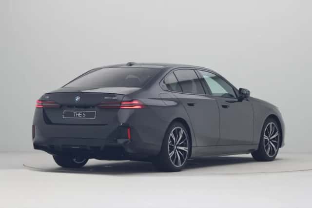BMW i5 (2026) thumbnail 5
