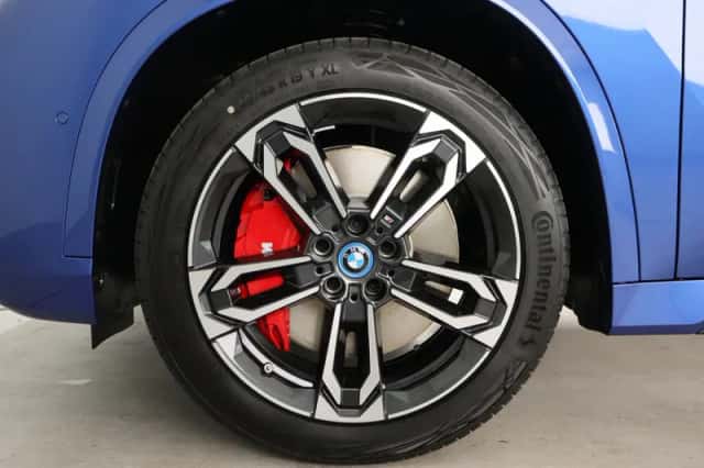 BMW iX1 (2026) thumbnail 16
