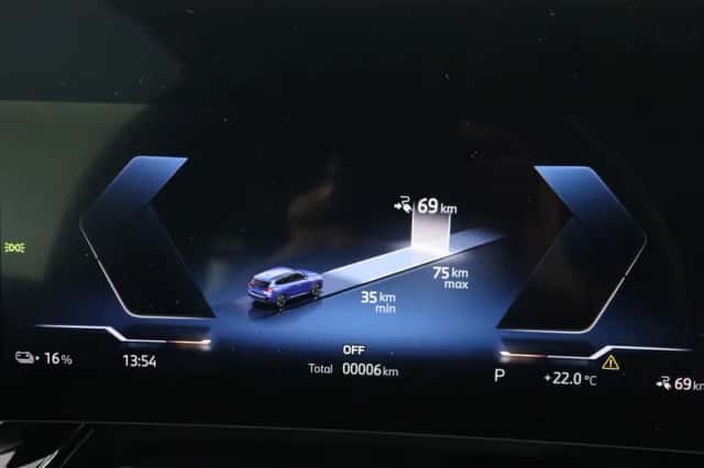 BMW iX1 (2026) thumbnail 3