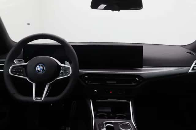 BMW 3-Serie (2026) thumbnail 2
