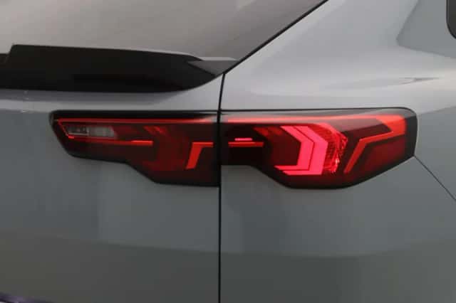 BMW iX2 (2026) thumbnail 22
