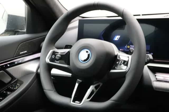BMW 5-Serie (2026) thumbnail 2