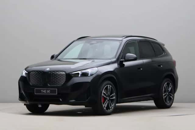 BMW iX1 (2026) thumbnail 1