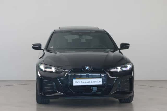 BMW i4 (2026) thumbnail 2