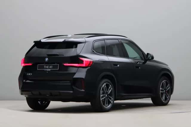 BMW iX1 (2026) thumbnail 5