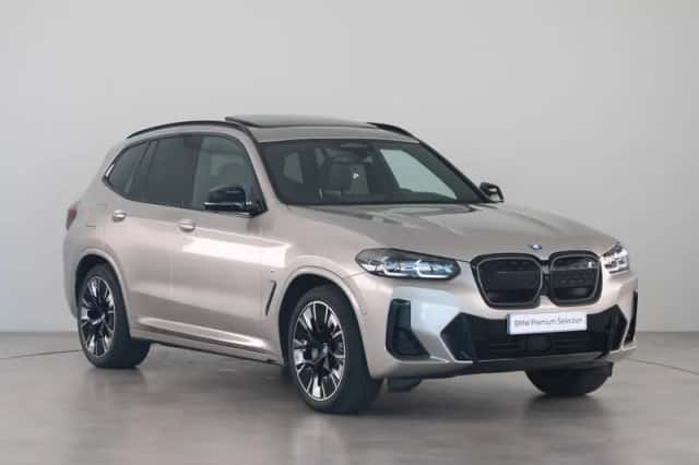 BMW iX3 (2023) thumbnail 3