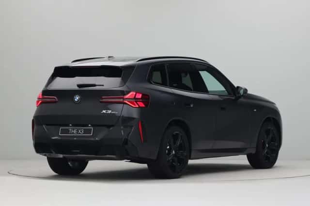 BMW X3 (2026) thumbnail 5