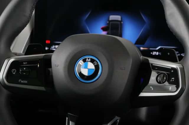 BMW X3 (2025) thumbnail 4