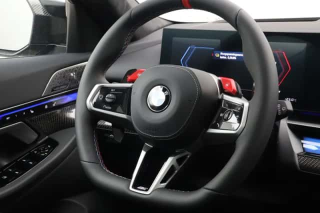 BMW M5 (2026) thumbnail 2