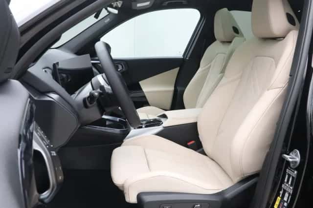 BMW X3 (2026) thumbnail 5
