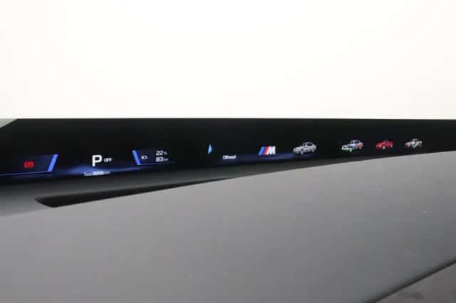 BMW iX3 (2026) thumbnail 3